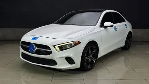 مرسيدس بنز A250 2021 مستعملة مرسيدس بنز A250 2021 مستعملة used_cars.forSale