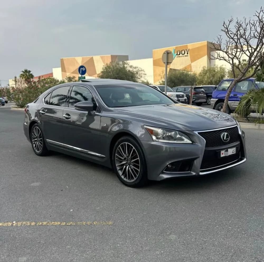 Used Lexus LS-Series LS 430 1/2 Ultra 2015