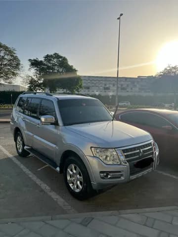Used Mitsubishi Pajero GLS V6 2016 Used Mitsubishi Pajero GLS V6 2016 for sale