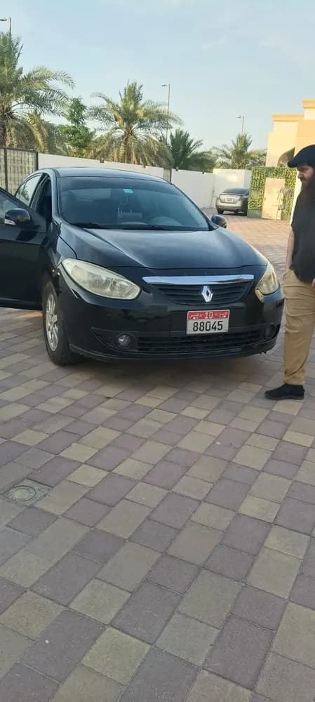 رينو فلوينس 1.6L SE 2011 مستعملة