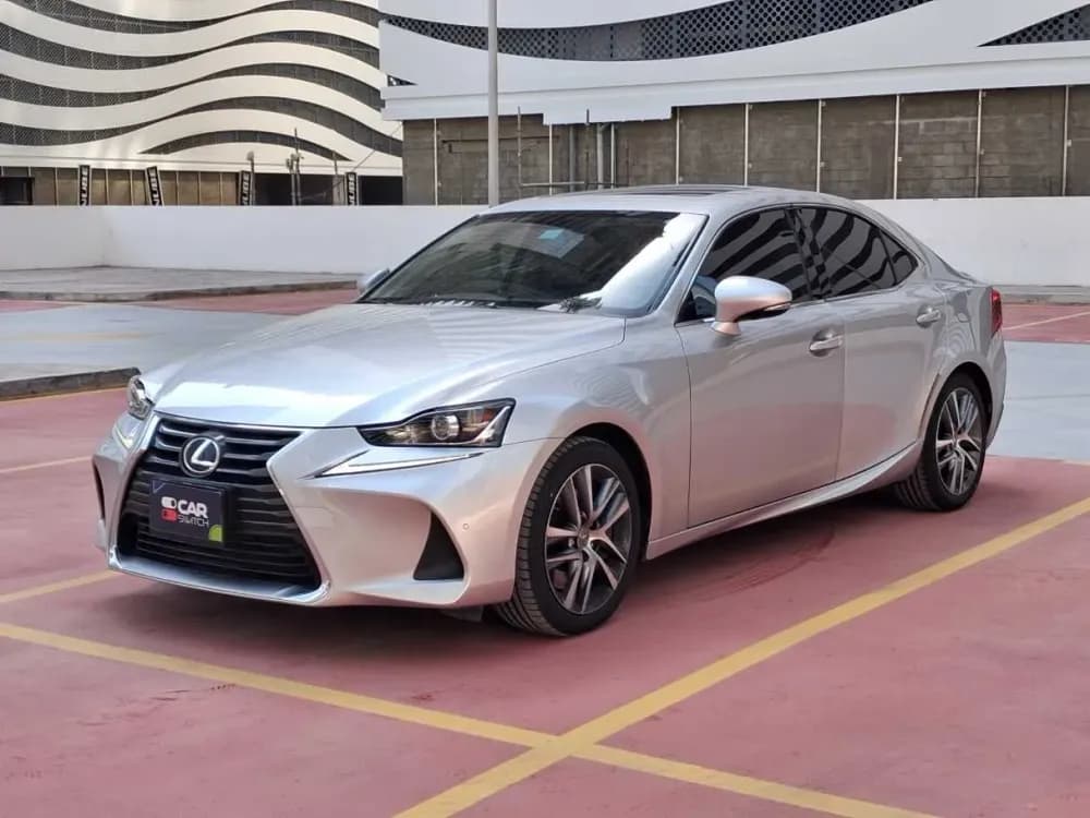 Used Lexus IS300 2020