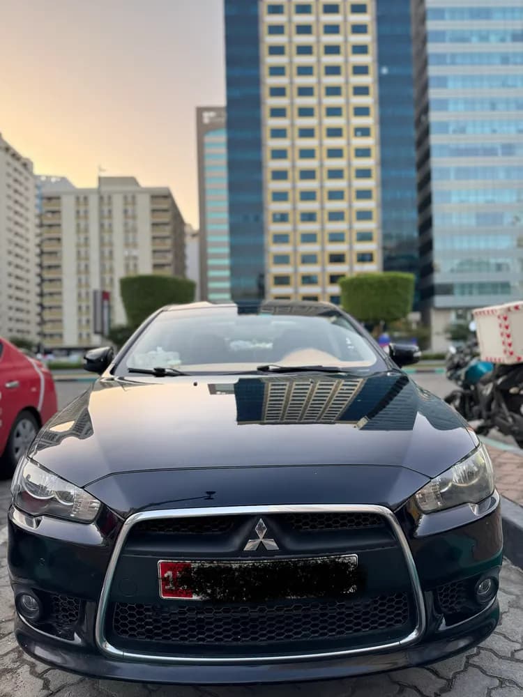 مستعملة ميتسوبيشي لانسر إي اكس 2.0L GLS 2015
