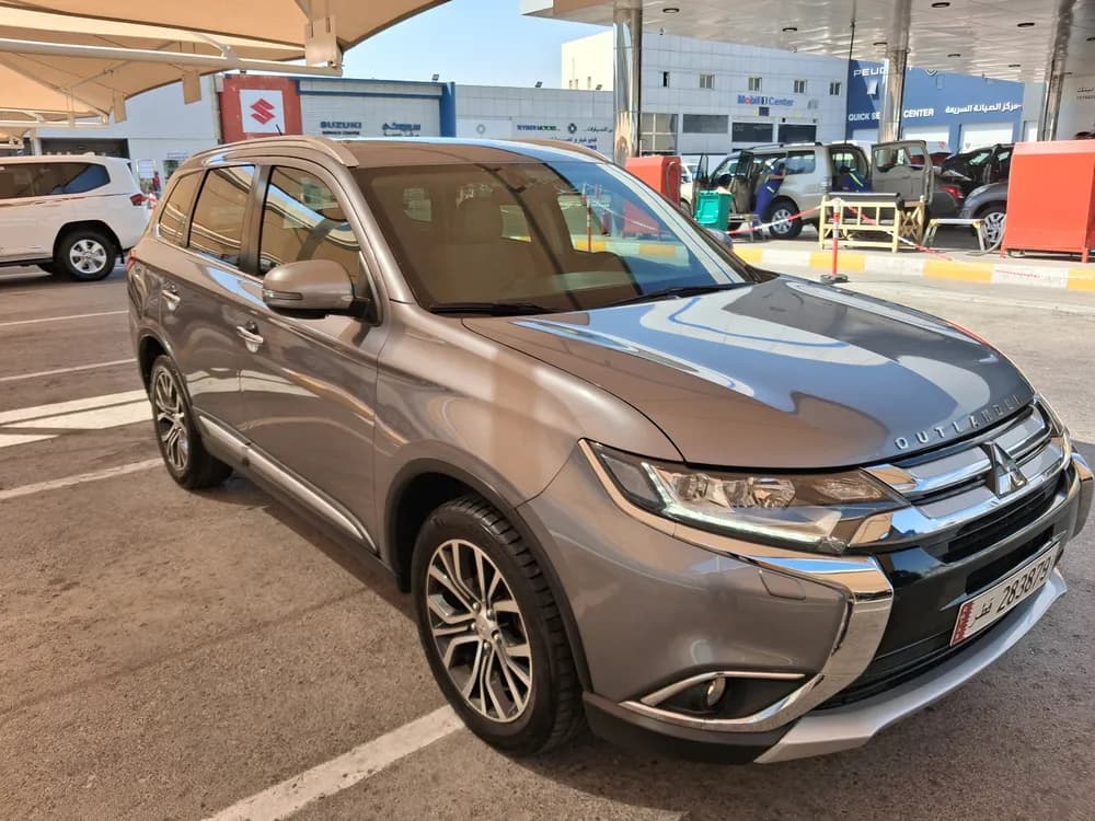 Used Mitsubishi Outlander 3.0L GLS Full Option 7-Seater 2016