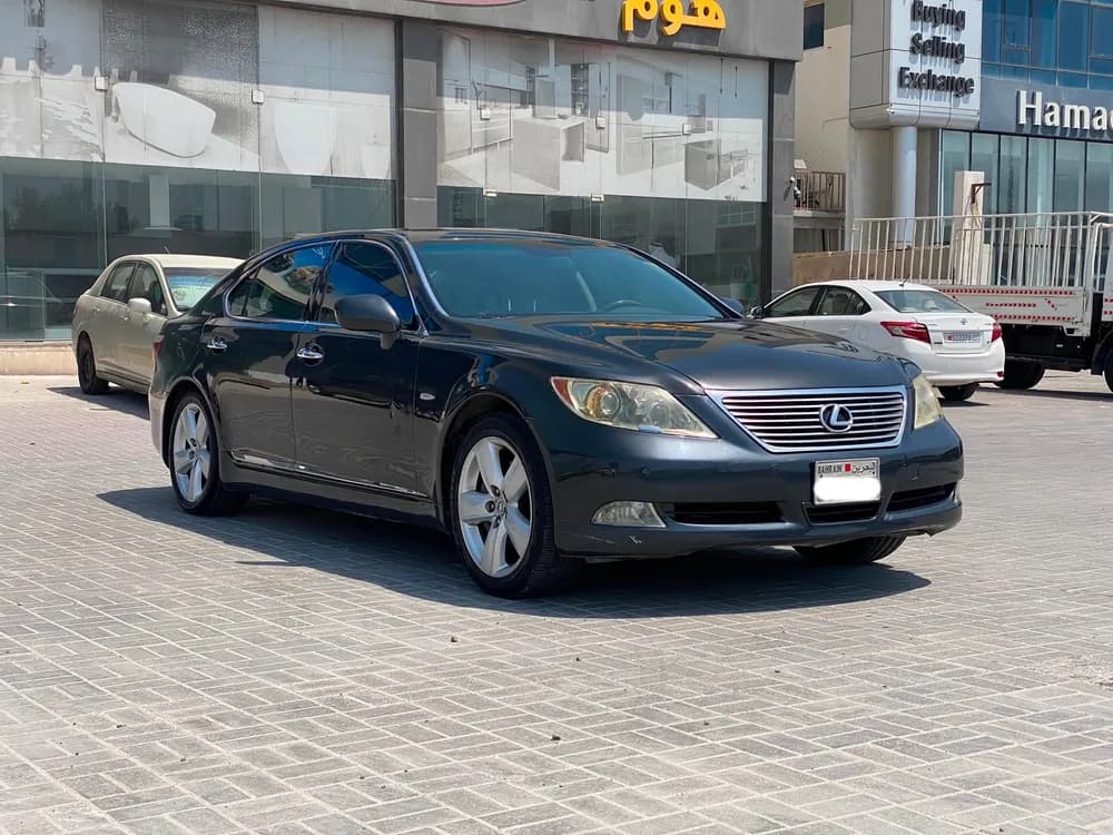 Used Lexus LS460 2007