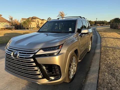 لكزس إل إكس 570 Platinum 2022 مستعملة لكزس إل إكس 570 Platinum 2022 مستعملة used_cars.forSale