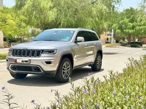 مستعملة جيب جراند شيروكي لمتيد 2021 مستعملة جيب جراند شيروكي لمتيد 2021 used_cars.forSale