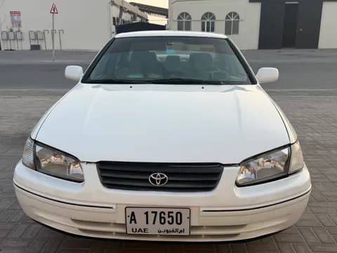 تويوتا كامري 2.5L GLX 2000 مستعملة تويوتا كامري 2.5L GLX 2000 مستعملة للبيع
