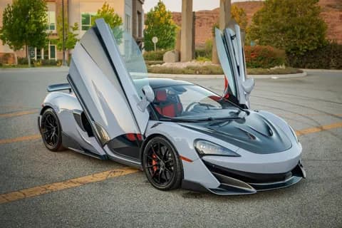 ماكلارين 600LT 3-8t-v8-coupe 2019 مستعملة ماكلارين 600LT 3-8t-v8-coupe 2019 مستعملة للبيع