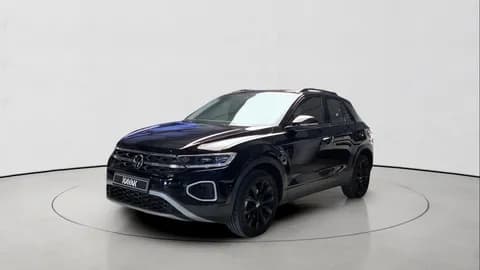Used Volkswagen T-Roc 2023 Used Volkswagen T-Roc 2023 used_cars.forSale