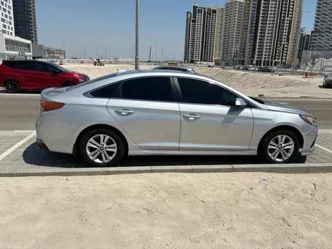 Used Hyundai Sonata 2.0L Hybrid SE 2018 Used Hyundai Sonata 2.0L Hybrid SE 2018 for sale