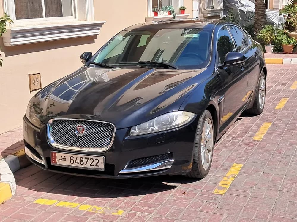 Used Jaguar XF 2.0T S (250 PS) 2014