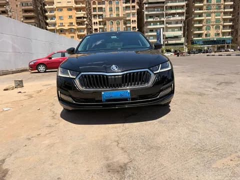 سكودا أوكتافيا Style 1.4 2024 مستعملة