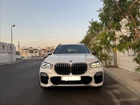 بي إم دبليو اكس5 xDrive 50i 2021 مستعملة بي إم دبليو اكس5 xDrive 50i 2021 مستعملة used_cars.forSale