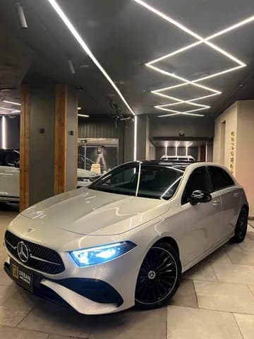 مرسيدس بنز أي250 2024 مستعملة