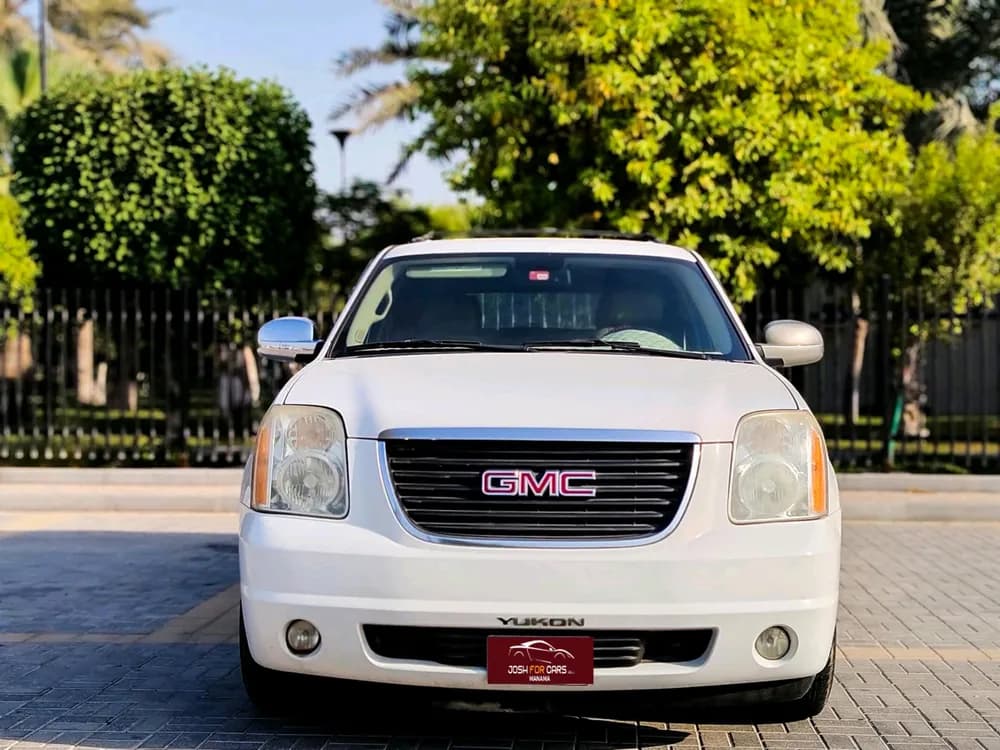 Used GMC Yukon SLE 2013
