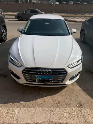 أودي a5-sedan 2019 مستعملة