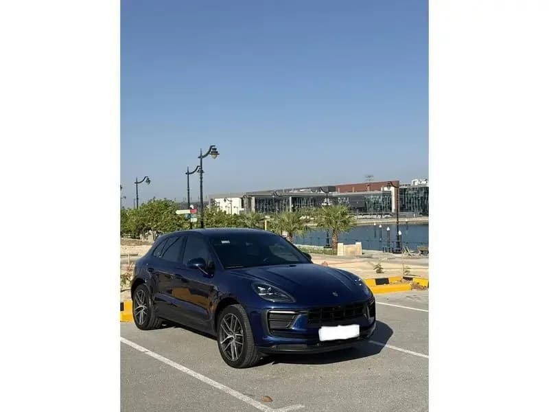 Used Porsche Macan 2.0T Base 2025