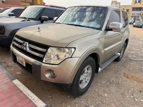 ميتسوبيشي باجيرو 2008 مستعملة ميتسوبيشي باجيرو 2008 مستعملة used_cars.forSale
