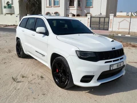 جيب جراند شيروكي SRT8 2017 مستعملة جيب جراند شيروكي SRT8 2017 مستعملة used_cars.forSale