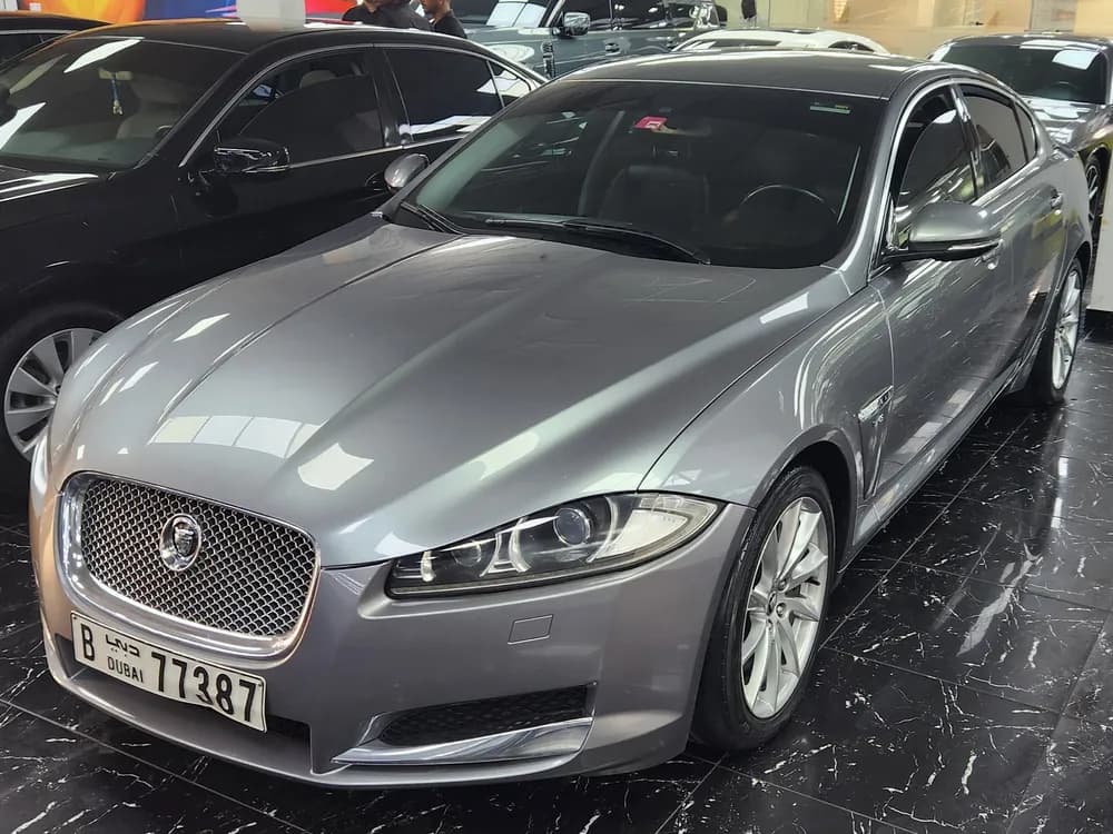 Used Jaguar XF 3.0 V6 SC Luxury 2013
