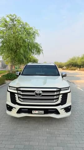 Used Toyota Land Cruiser 4.0L VXR 2025 Used Toyota Land Cruiser 4.0L VXR 2025 used_cars.forSale