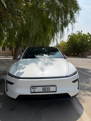 تسلا Model Y long-range-awd 2025 مستعملة تسلا Model Y long-range-awd 2025 مستعملة used_cars.forSale