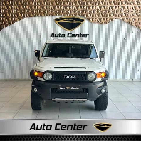 Used Toyota FJ Cruiser 5 Door 4.0L (Automatic) 2015 Used Toyota FJ Cruiser 5 Door 4.0L (Automatic) 2015 used_cars.forSale