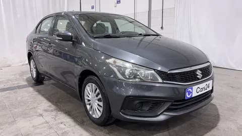 سوزوكي سياز 2023 مستعملة سوزوكي سياز 2023 مستعملة used_cars.forSale