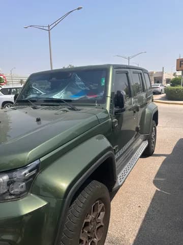 Used BAIC BJ40 C 2.0T Honor 2023 Used BAIC BJ40 C 2.0T Honor 2023 used_cars.forSale