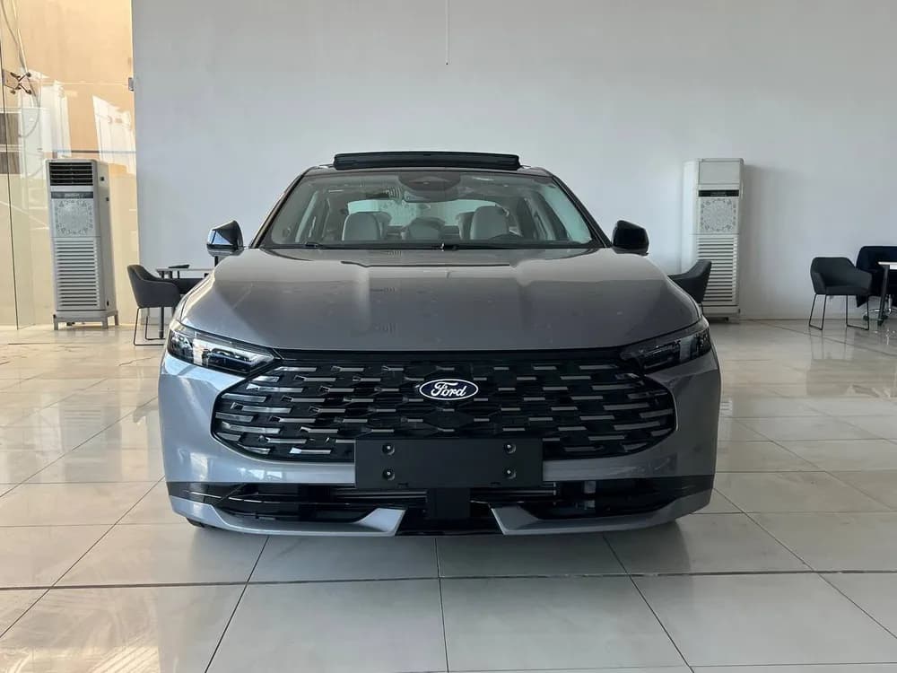 فورد تيريوس 2.0L EcoBoost SE 2026 جديدة