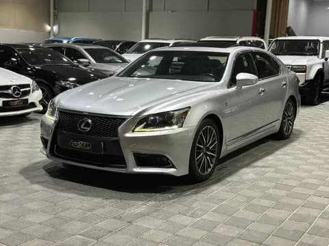 لكزس أل أس 460 4 door 4.6L SWB 2016 مستعملة لكزس أل أس 460 4 door 4.6L SWB 2016 مستعملة used_cars.forSale