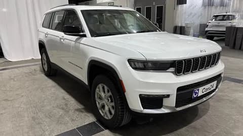 جيب جراند شيروكي 2023 مستعملة جيب جراند شيروكي 2023 مستعملة used_cars.forSale