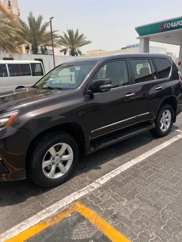 لكزس جي اكس 460 4 door 4.6L 2017 مستعملة لكزس جي اكس 460 4 door 4.6L 2017 مستعملة used_cars.forSale